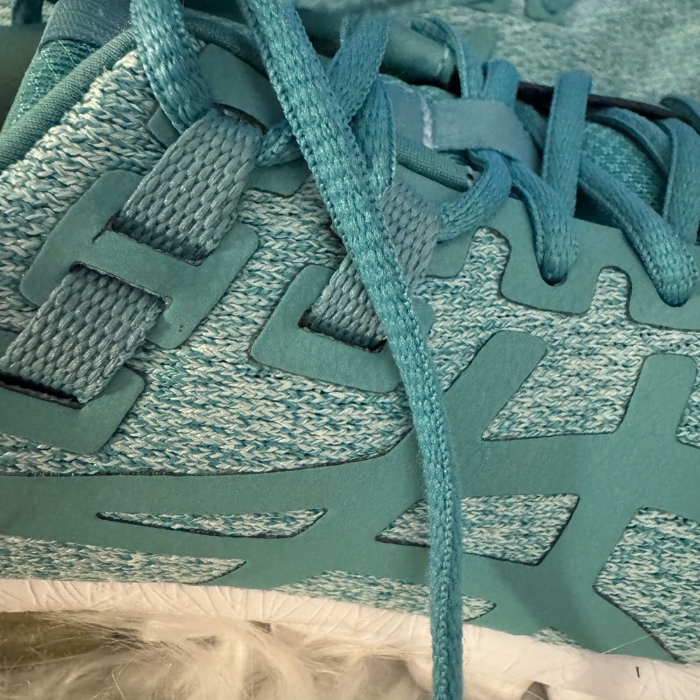 ASICS Women's Teal Running Shoes - Picture 10 of 13